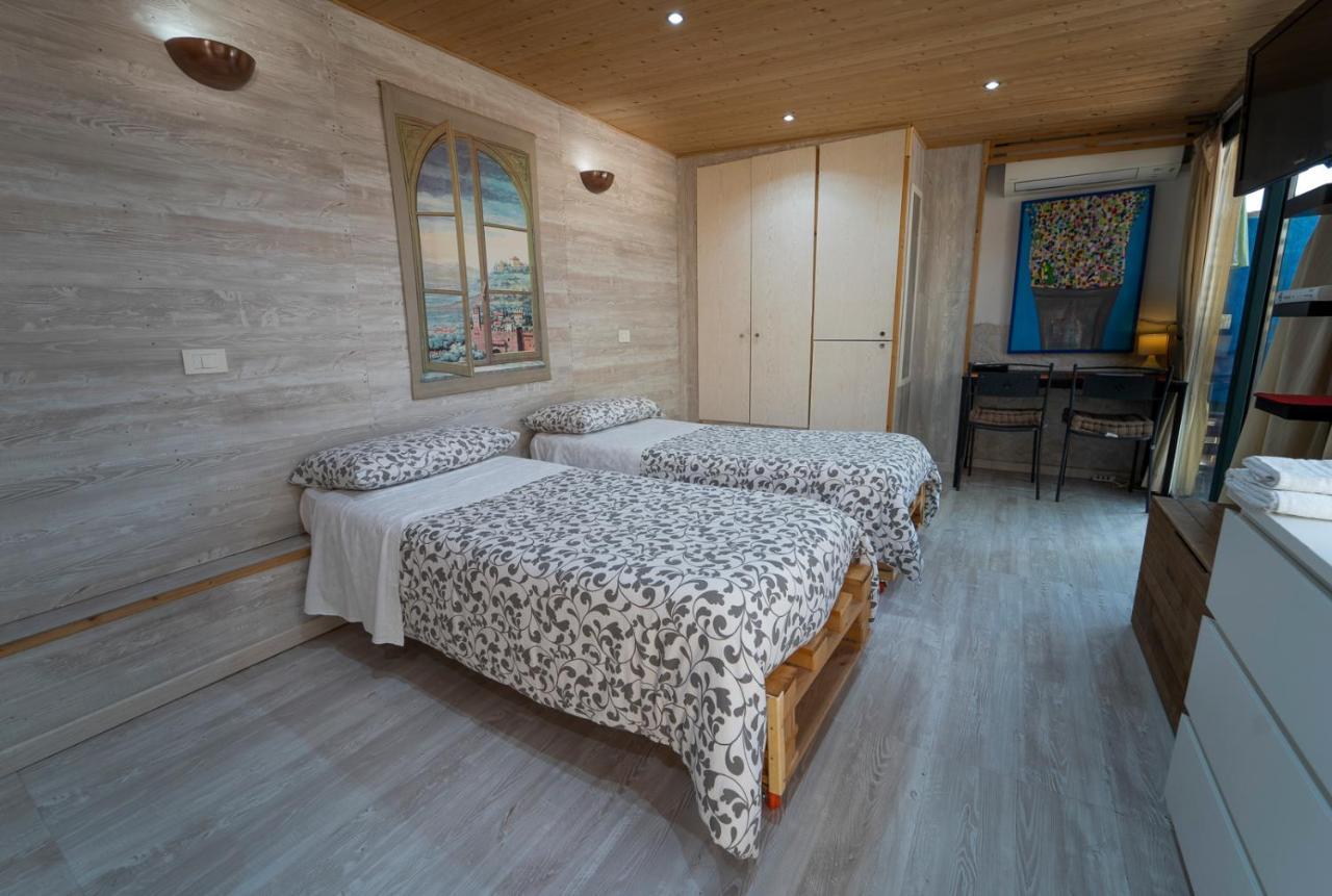Domus Vesuvia Bed and Breakfast Torre Annunziata Exteriör bild