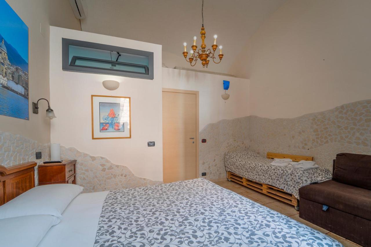 Domus Vesuvia Bed and Breakfast Torre Annunziata Exteriör bild